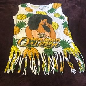 Women/ Girl No Sleeve Tee Size S